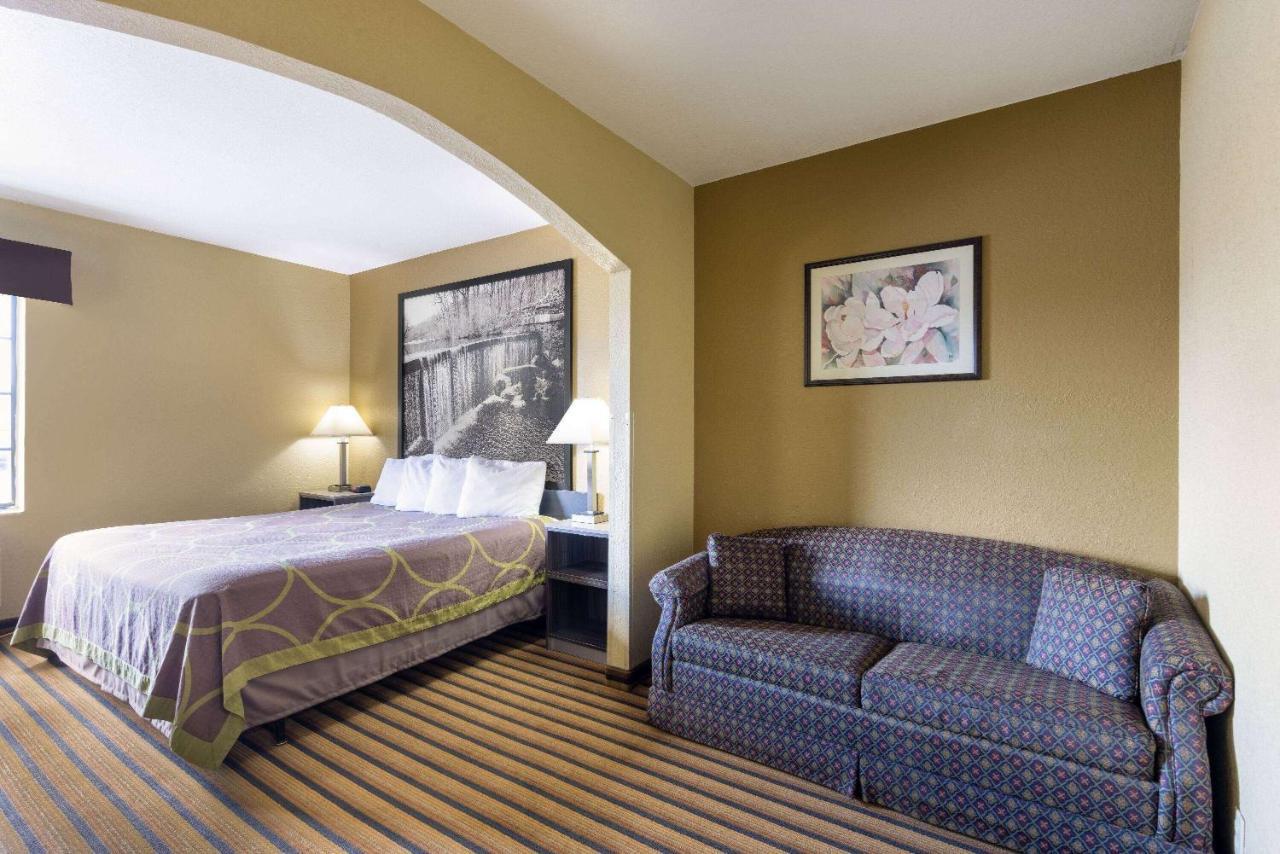 Super 8 By Wyndham Nixa/Springfield Area Hotel Luaran gambar