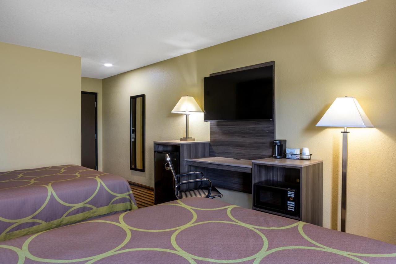 Super 8 By Wyndham Nixa/Springfield Area Hotel Luaran gambar