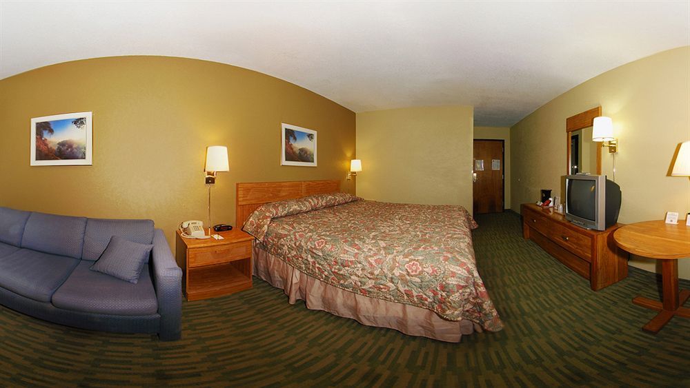 Super 8 By Wyndham Nixa/Springfield Area Hotel Luaran gambar
